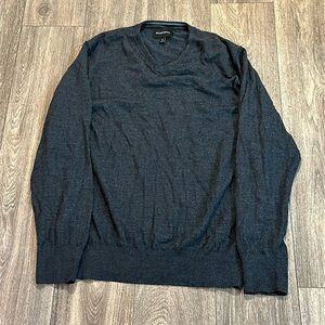 Bonobos slim fit dark gray merino wool vneck sweater
